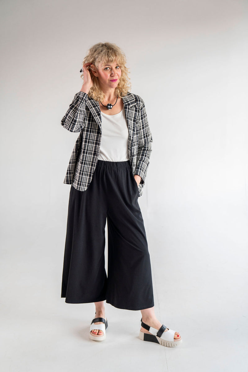 Neirami - Black Checked A-Line Jacket