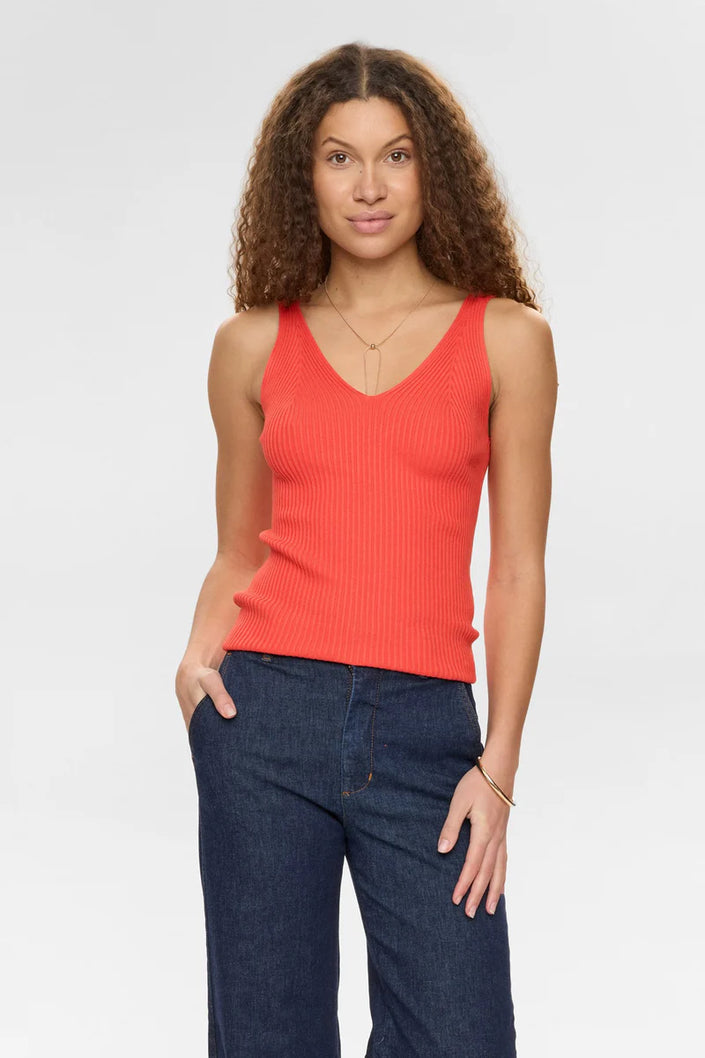 Numph-Women_s-Nucerys-Top-Cayenne-706625-2707-1