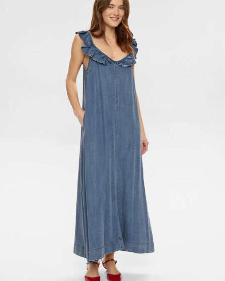 Numph-Women_s-Nuelida-Denim-Ruffle-Dress-706457-3160-snow-wash-1