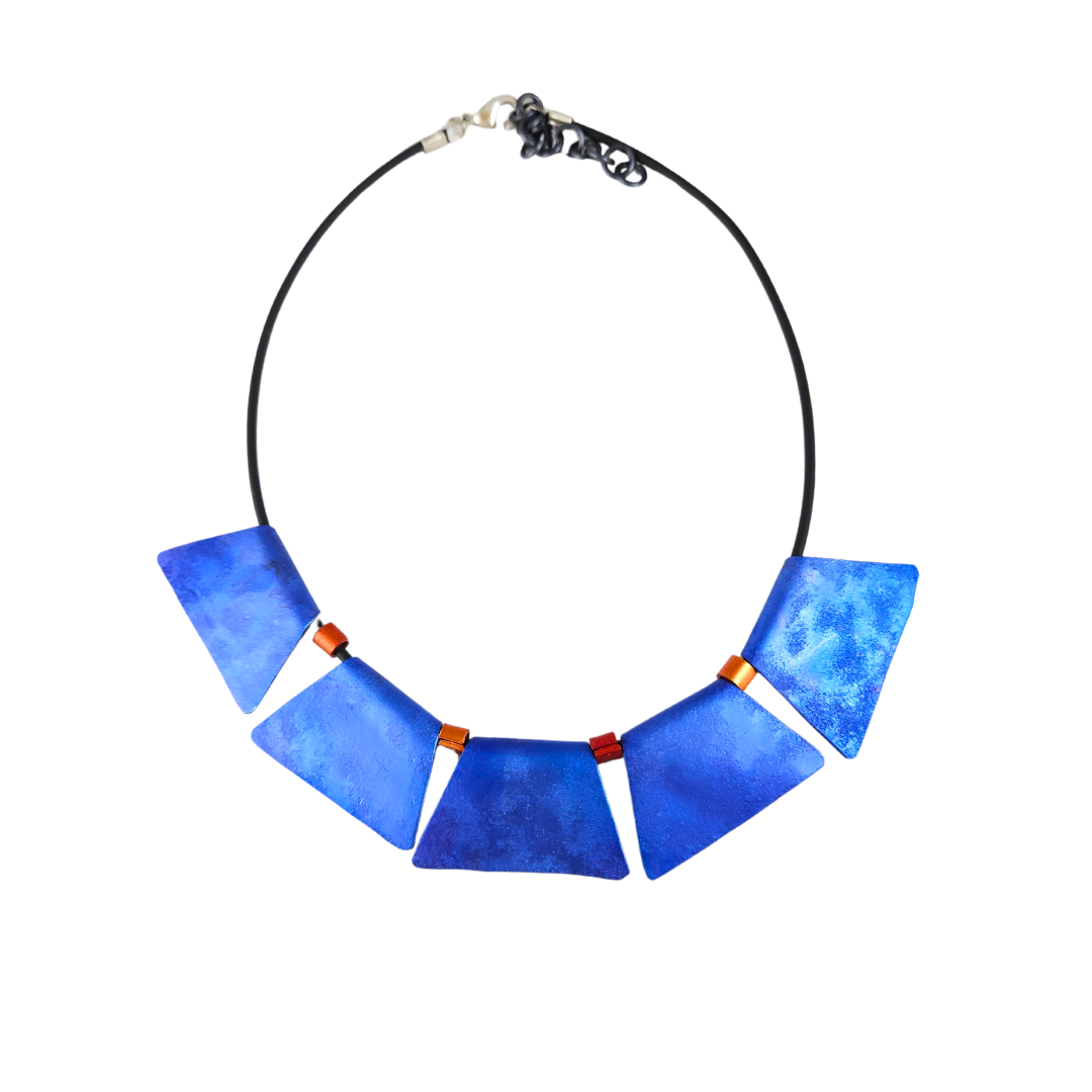Oana_Millet_Necklace-CO216-blue