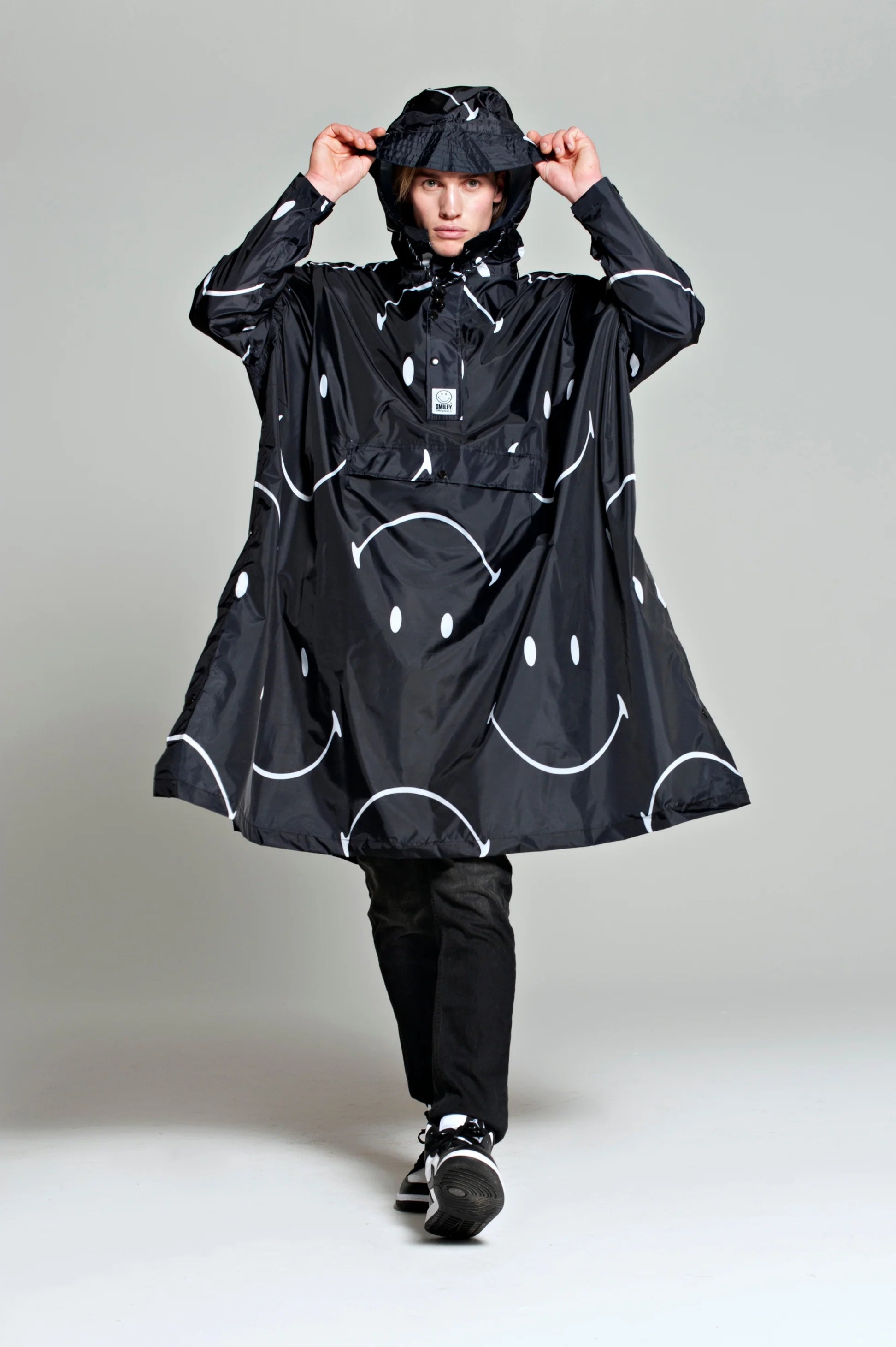 RAINKISS_CLASSIC_SMILEY_PONCHO_-_2024_-_5