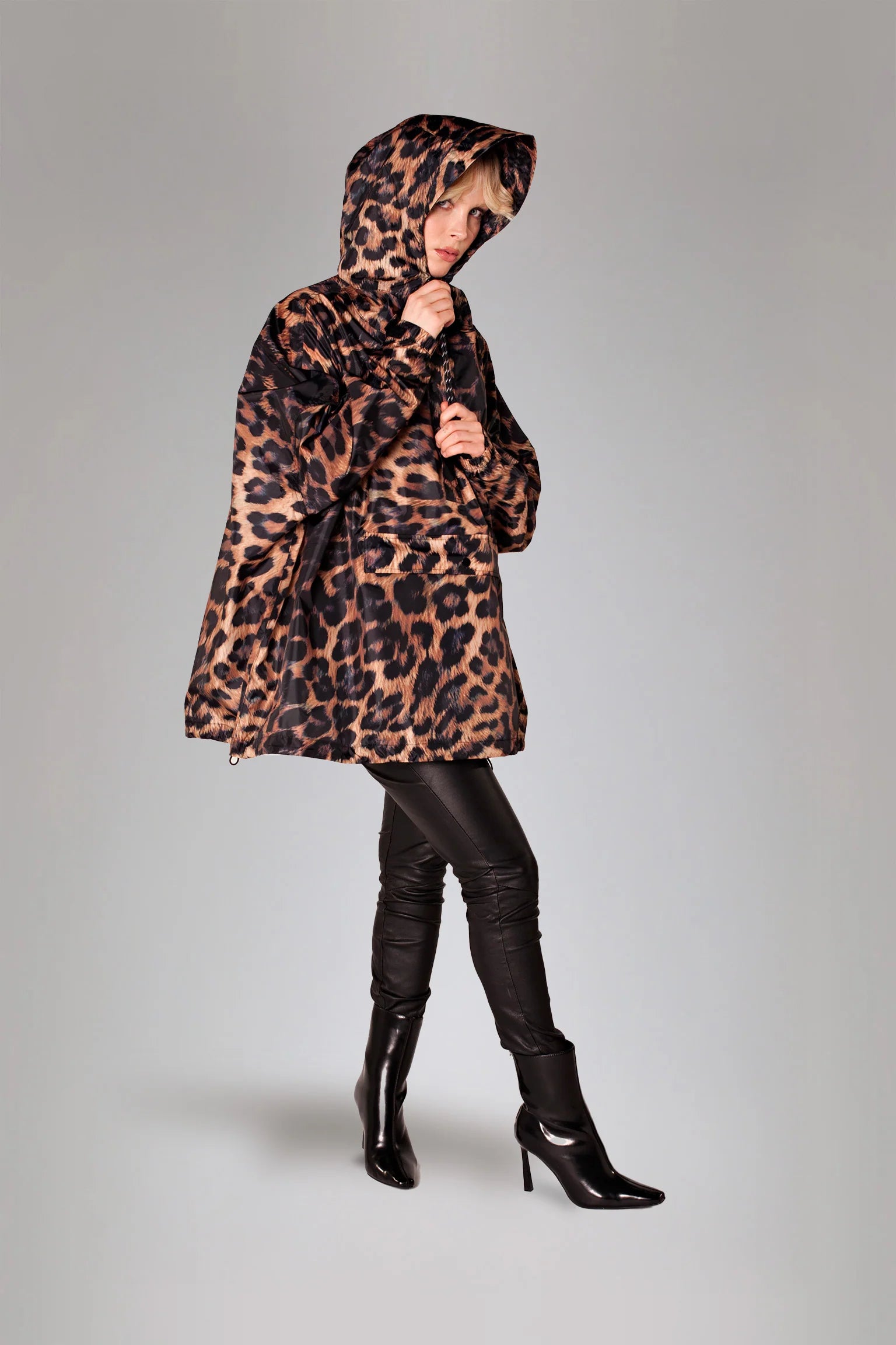RAINKISS_DARK_LEOPARD_ANORAK_KINGS-ROAD-FASHIONS_0