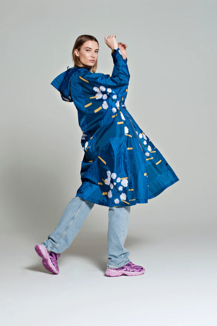 RAINKISS_JAPANESE_BLOSSOM_PONCHO_KINGS-ROAD-FASHIONS