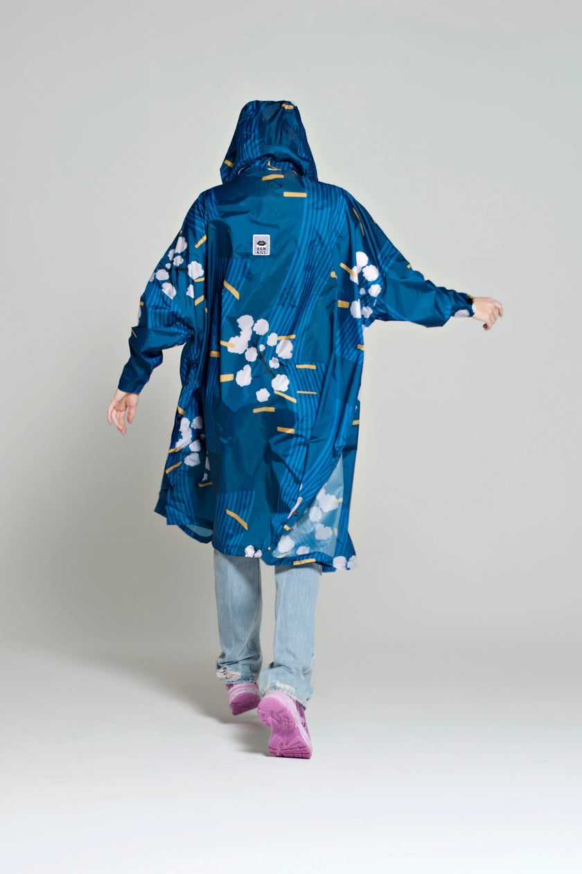 RAINKISS_JAPANESE_BLOSSOM_PONCHO_KINGS-ROAD-FASHIONS