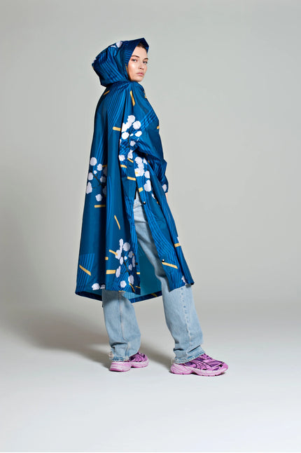 RAINKISS_JAPANESE_BLOSSOM_PONCHO_KINGS-ROAD-FASHIONS