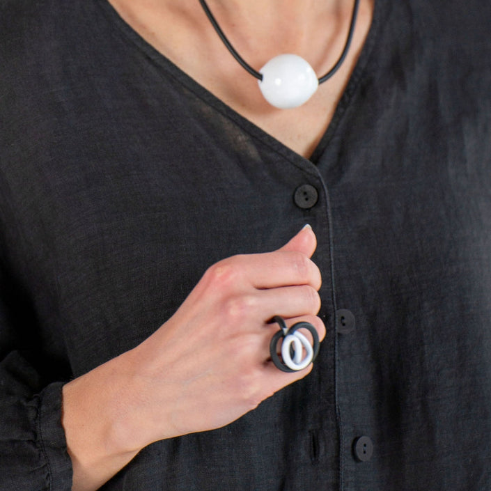 Samuel-Coraux-Bi-colour-Zig-Ring-BlkWht_