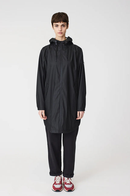 tanta-sky-raincoat-black