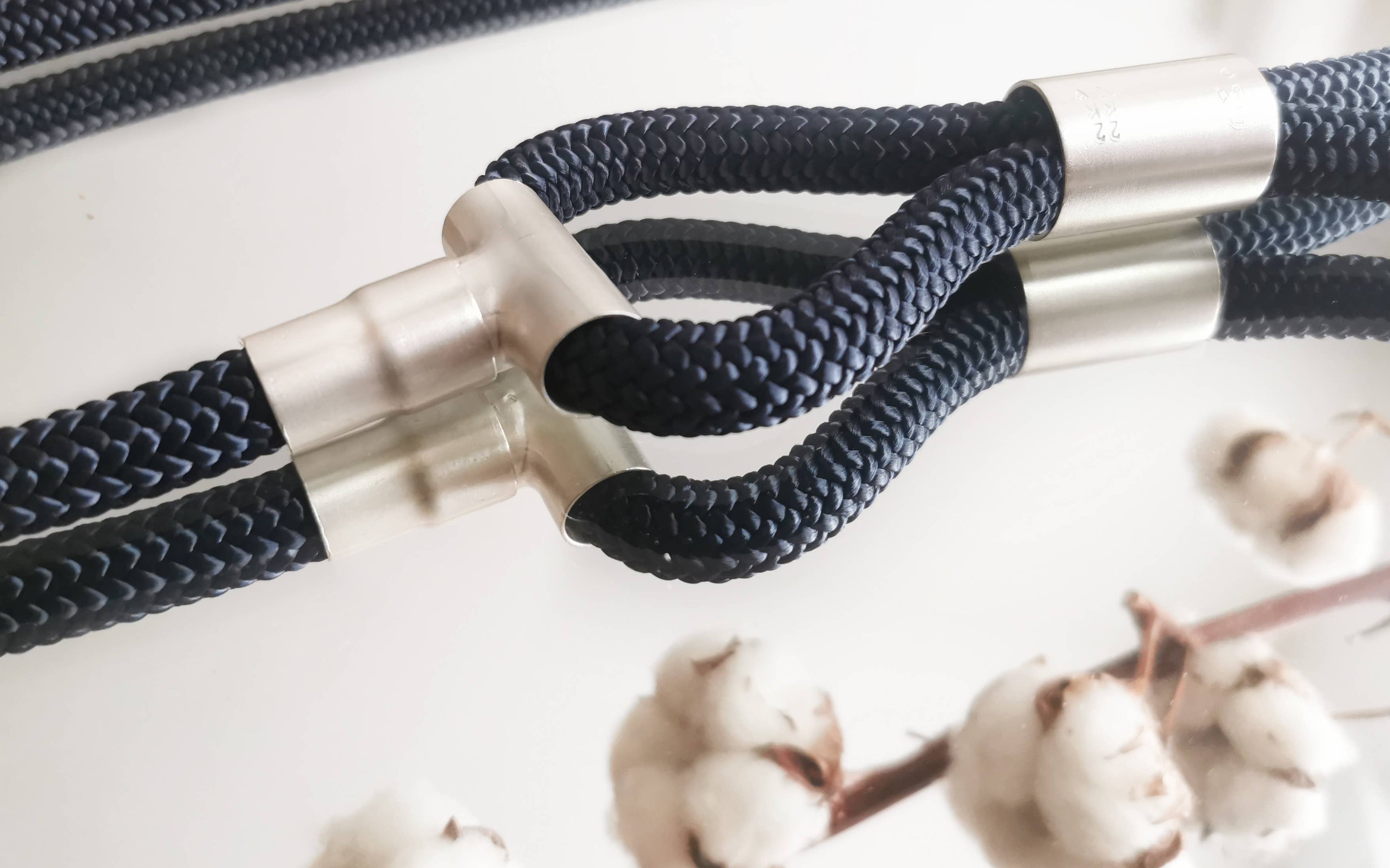 TI-BELT-Multi-Way-Belt+Necklace-by-Carlotta-Scarabeo-Navy-Satin-Silver-details