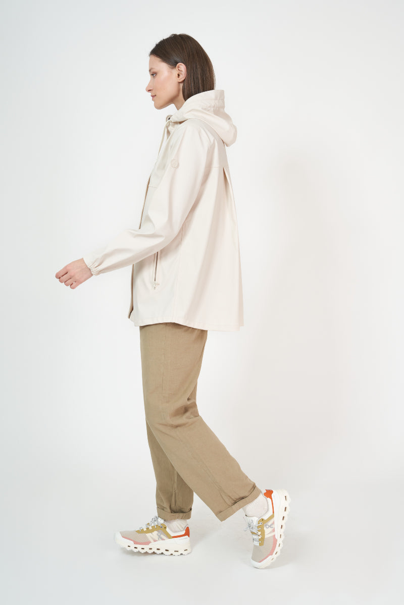 TANTÄ Women's DRIZZLE Raincoat in Whitecap Grey