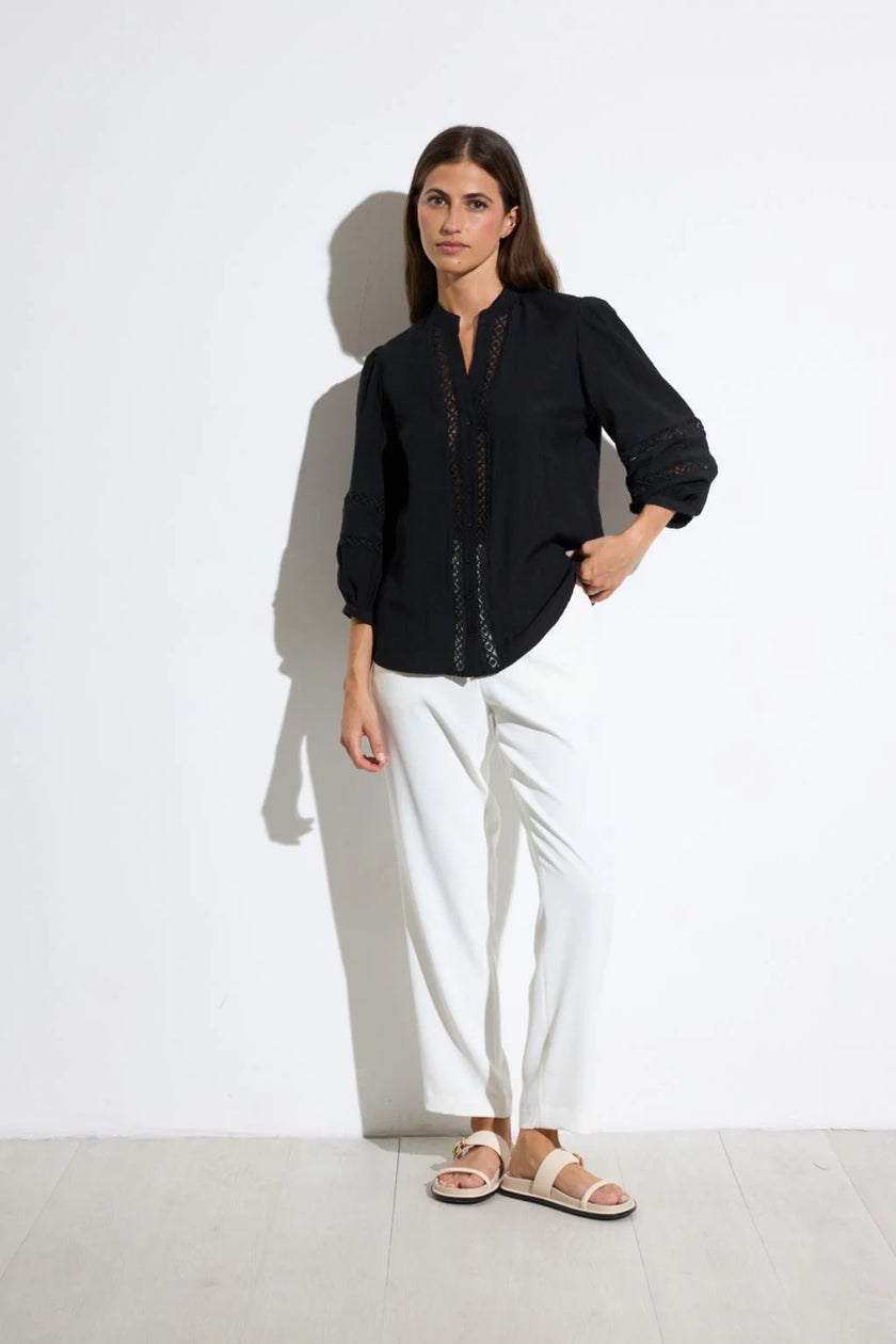 Tinta y Bariloche Cobalto Women's Summer Blouse in Black