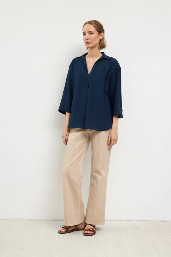 Tinta y Bariloche Women's Sauce Shirt in Navy 3972015-SAUCE/AZUL/62064000