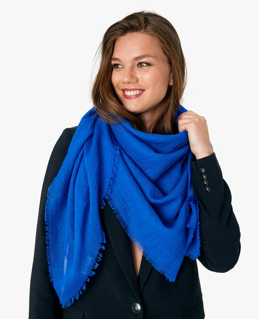 Unmade Copenhagen - EKKA Wool Scarf - Dazzling Blue