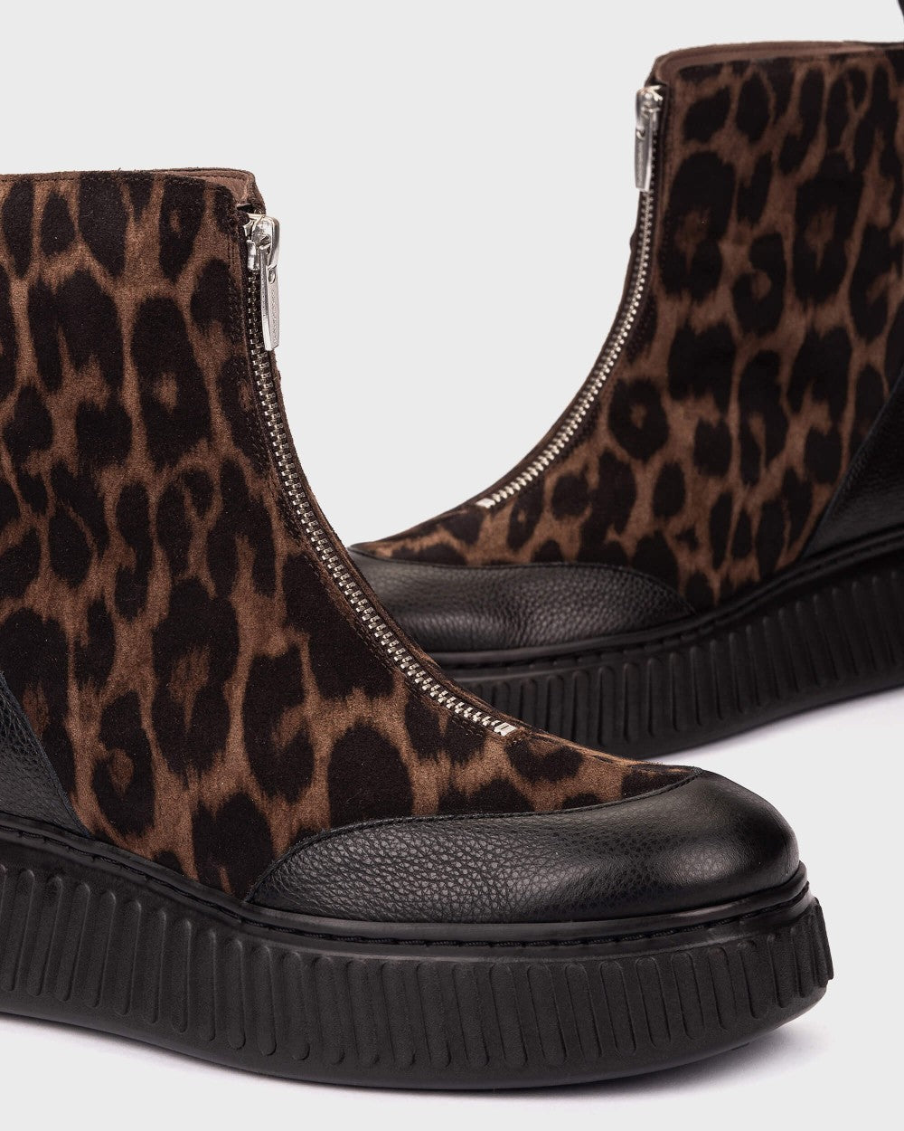 Wonders - Women's XFLY02 Animal Print Ankle Boot A-5202
