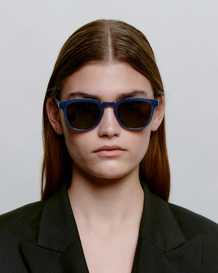 a-kjaerbede-bate-womens-sunglasses-blue-steel