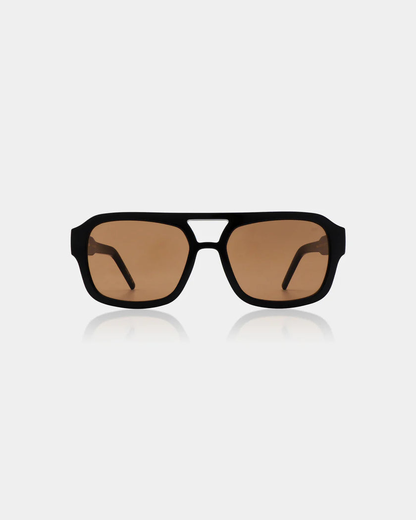 a-kjaerbede-kaya-womens-sunglasses-black