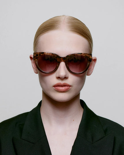 a-kjaerbede-lilly-womens-sunglasses-coquina