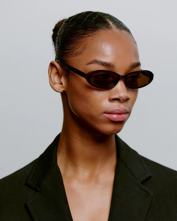 a-kjaerbede-macy-womens-sunglasses-demi-tortoise