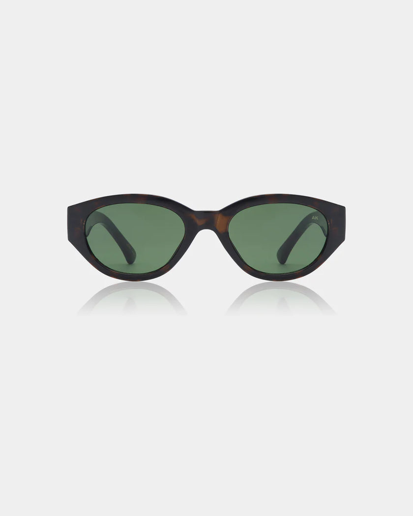 a-kjaerbede-winnie-womens-sunglasses-demi-tortoise