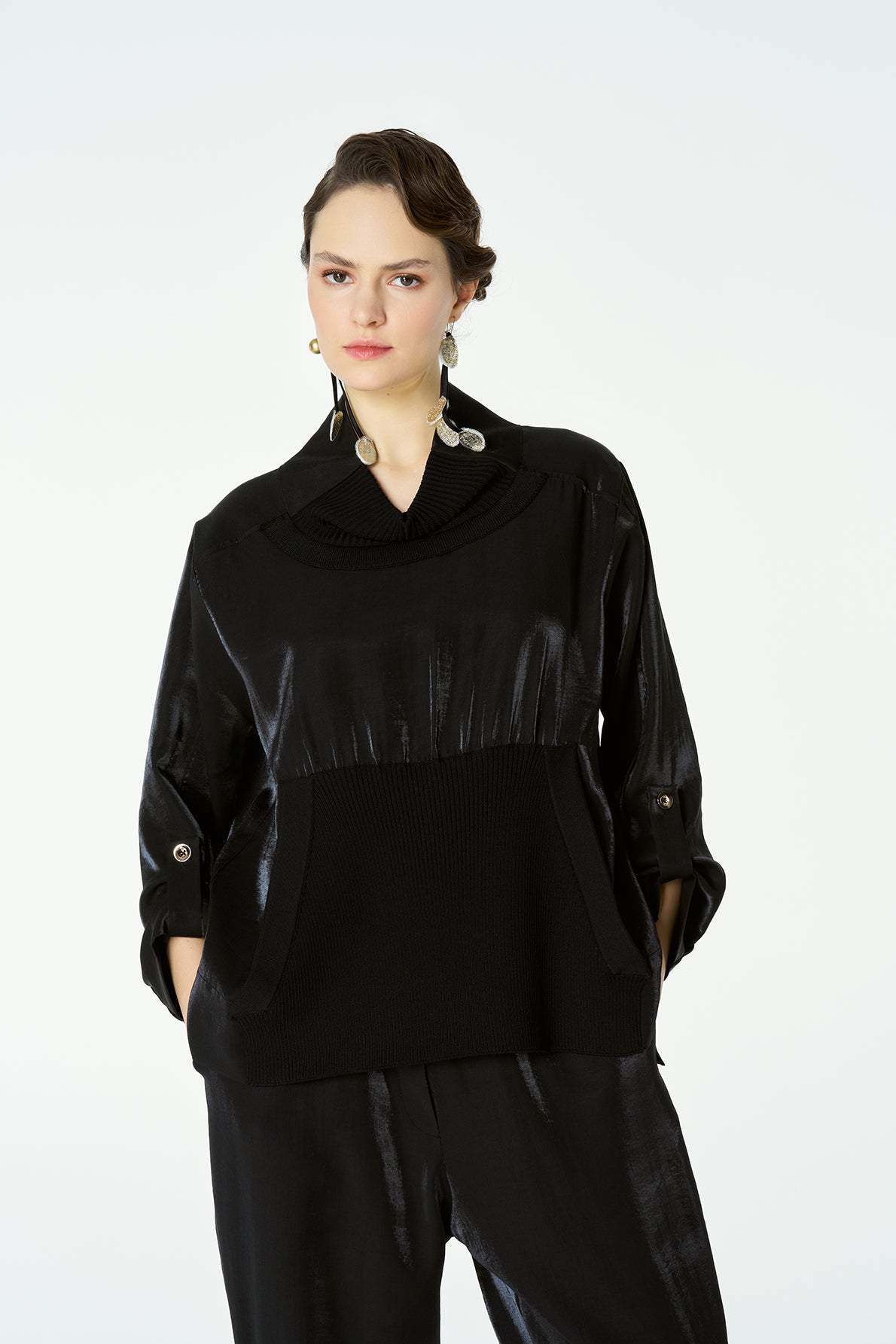 bize-aw25-womenswear-womens-blouse-25w-bz270-black