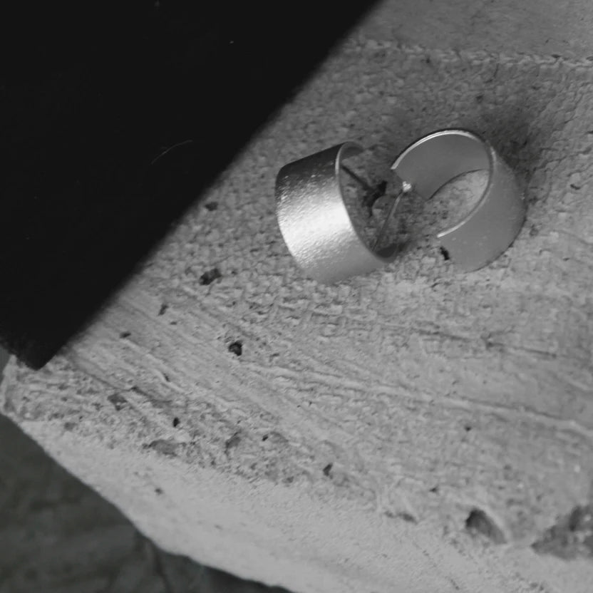 dnsk-anastazia-in-store-ring-earring-