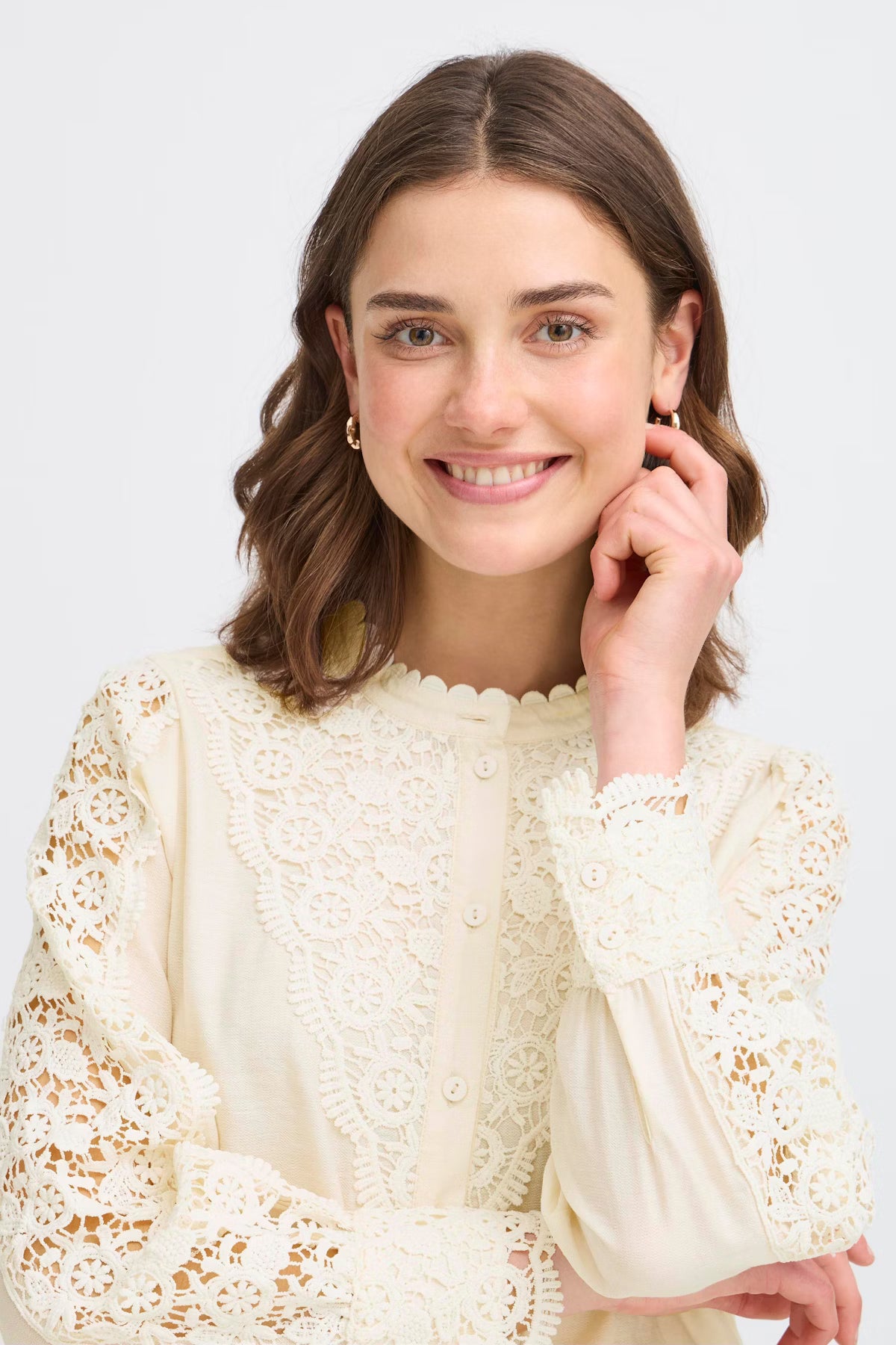 fransa-womens-blondie-viscose-blend-lace-blouse