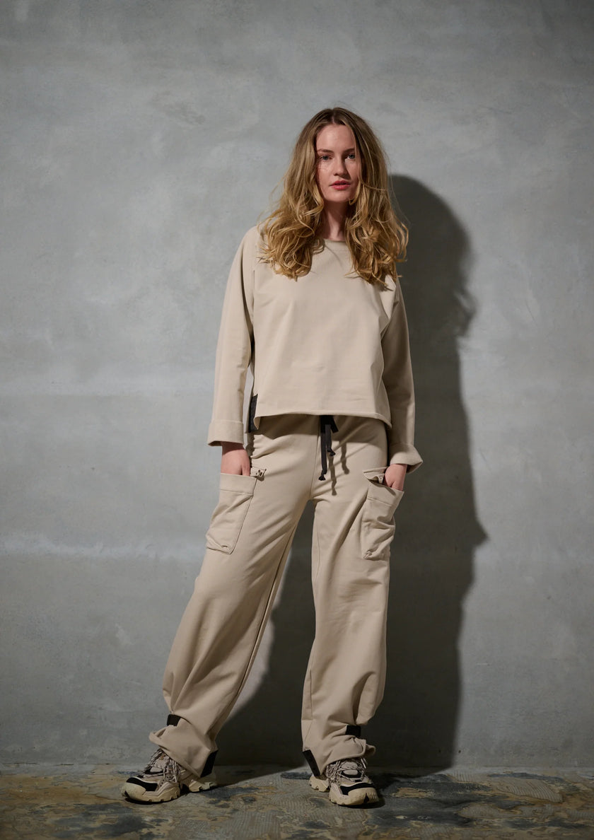 henriette-steffensen-womens-organic-cotton-sweatshirt-in-kit-71017