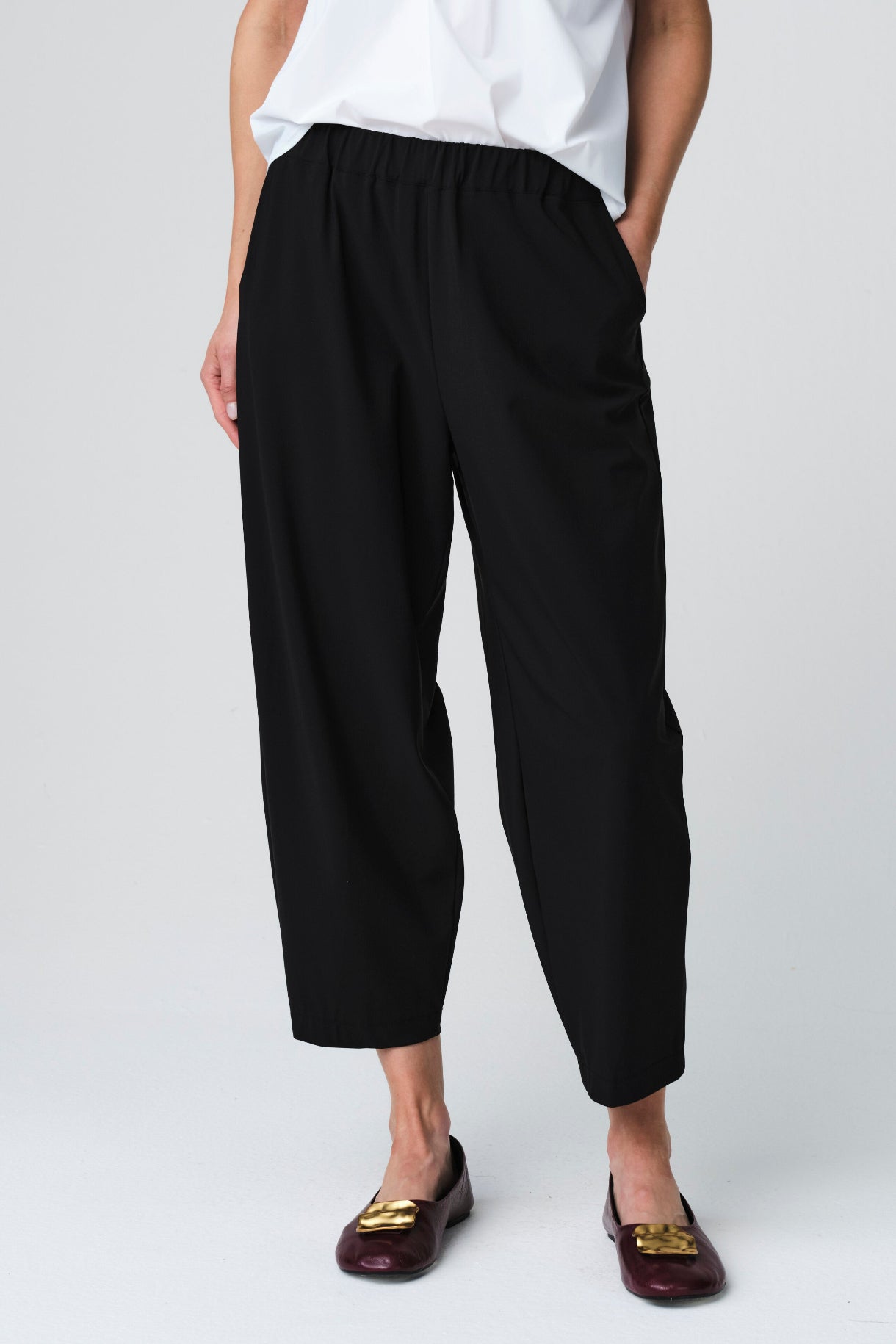 jane-Lushka-Els-technical-pants-black-UG226206