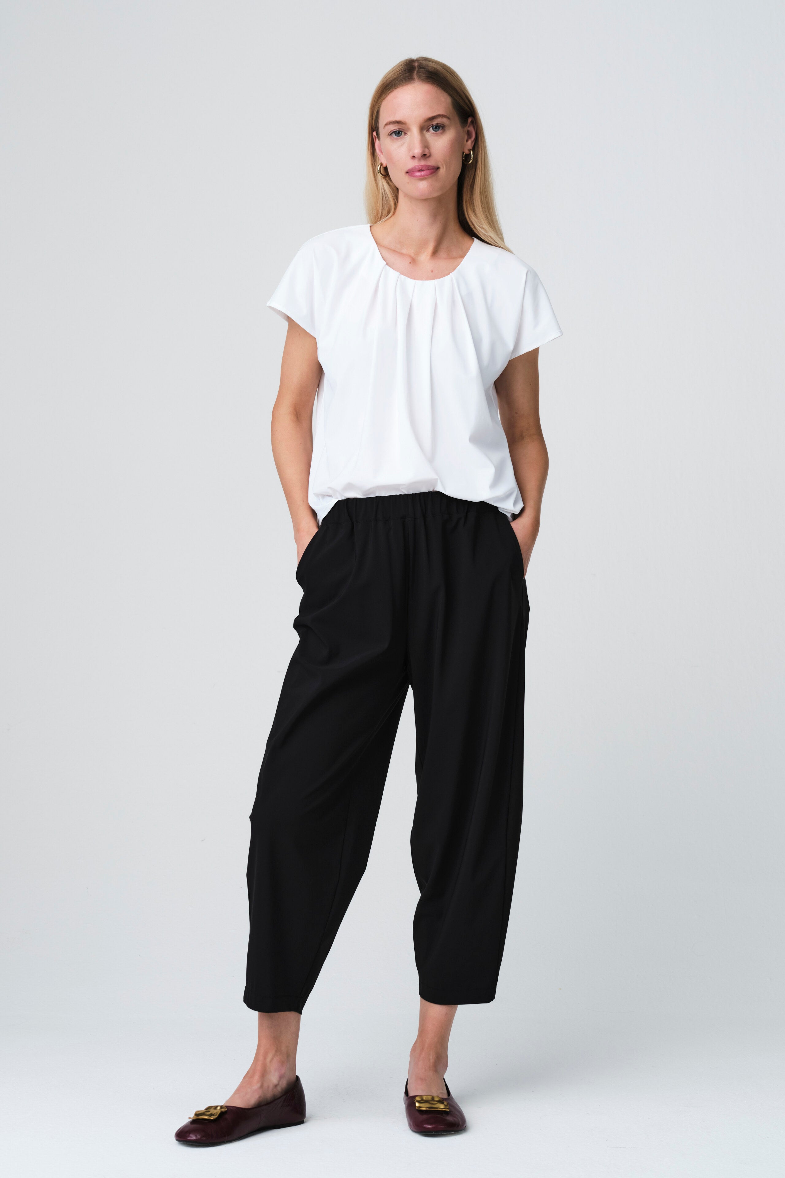 jane-Lushka-Els-technical-pants-black-UG226206