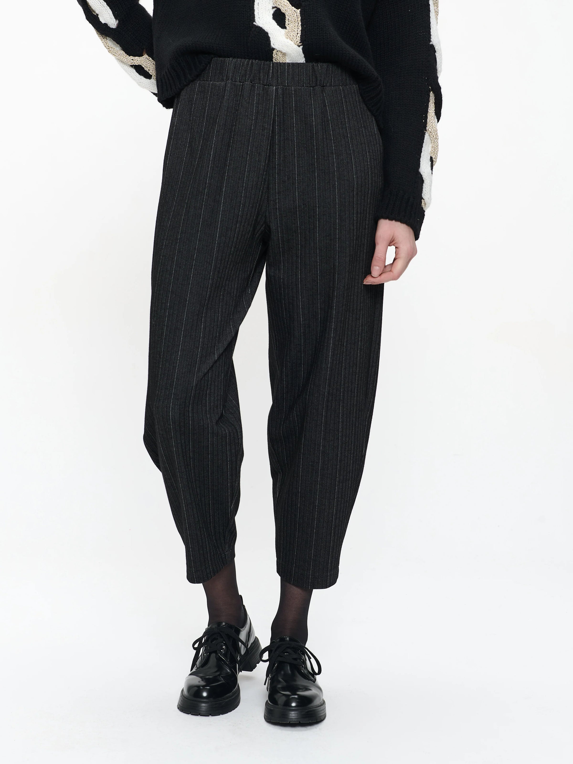 jane-lushka-bortolo-viscose-elastane-pants-black
