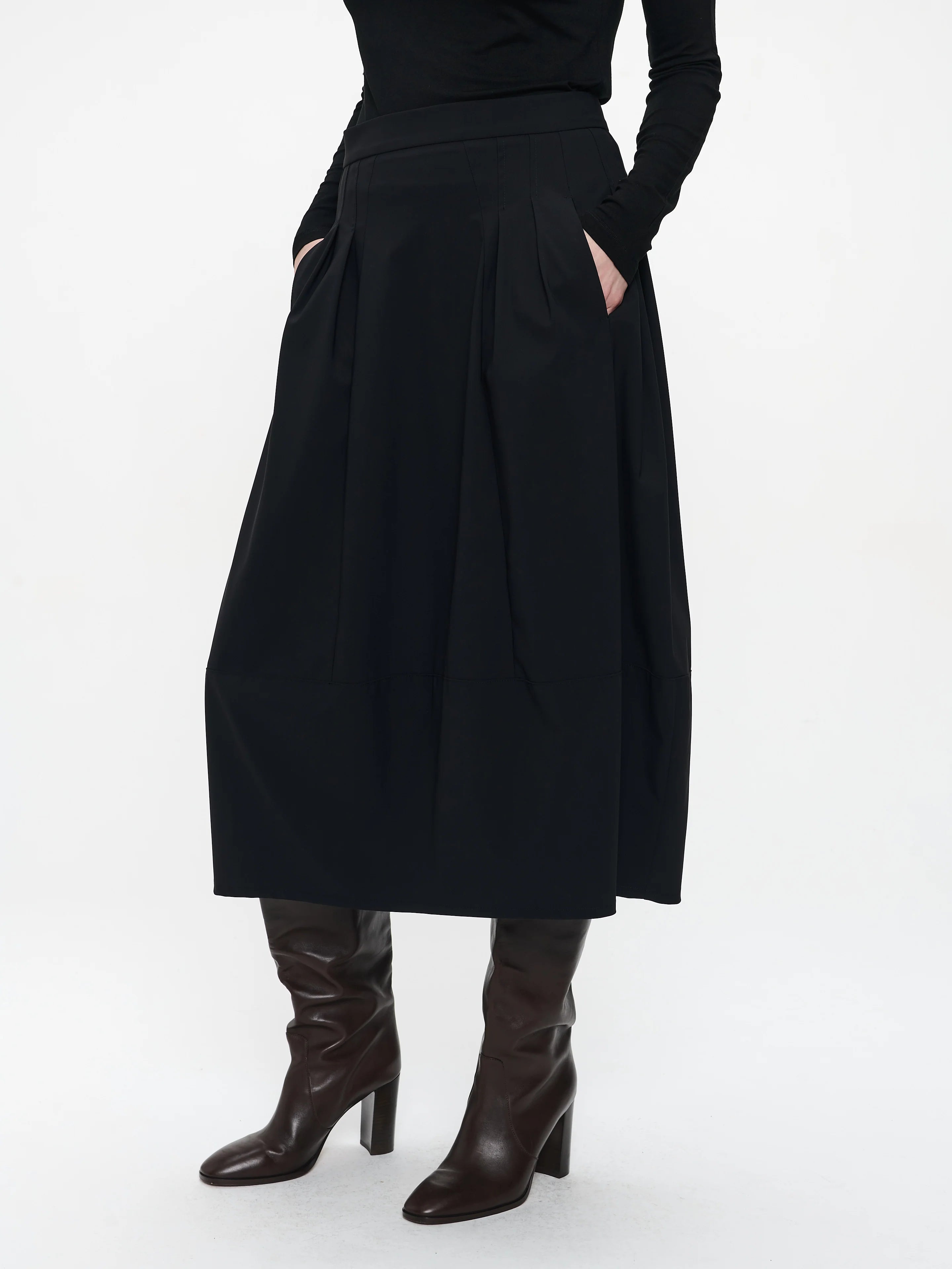 jane-lushka-heide-skirt-technical-jersey-black