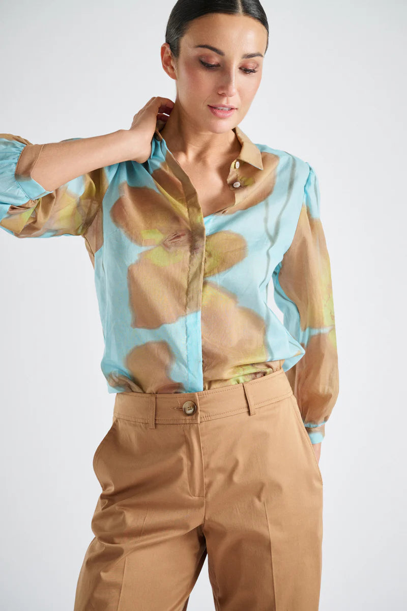 marie-mero-ss26-womens-cognac-blue-print-shirt-cognac-blue