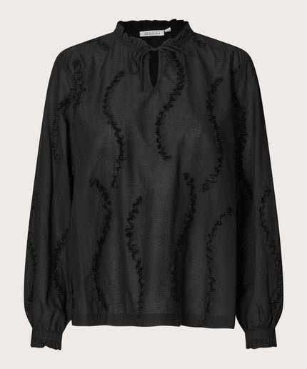 masai-aw25-womenswear-dolvira-1011163-black