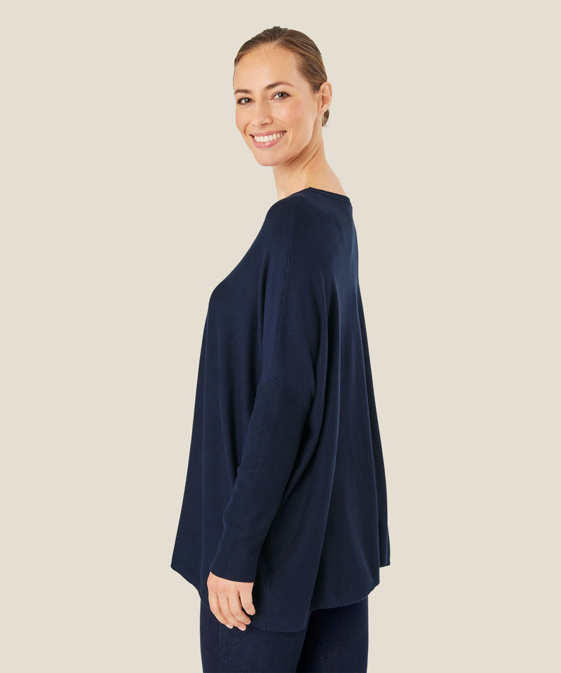 masai-aw25-womenswear-fanasi-1008636-navy-blazer