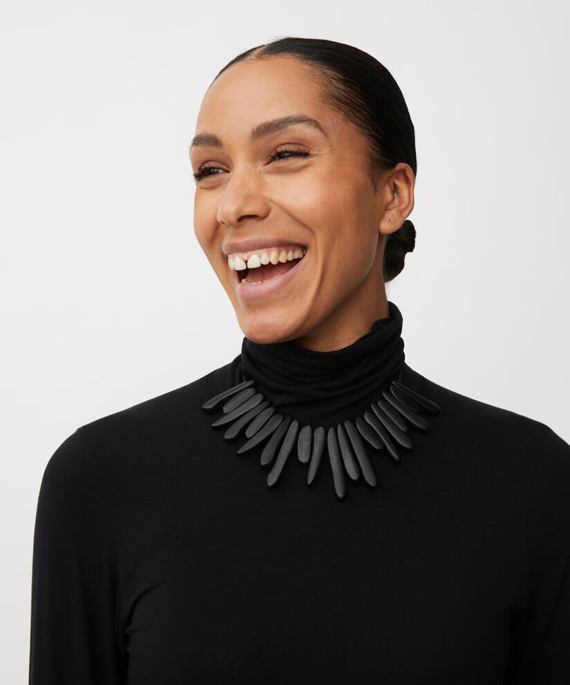 masai-aw25-womenswear-marykka-1011343-black