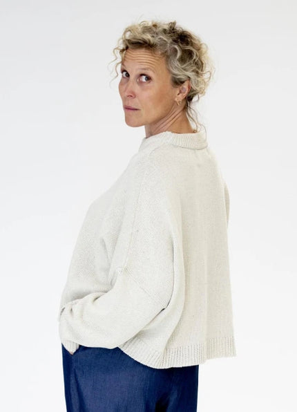 muse-wear-womens-alice-oversize-sweater-with-rib-details-in-cotton
