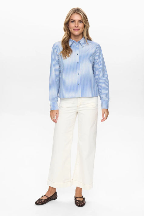 numph-womens-nushayla-shirt-hydrangea