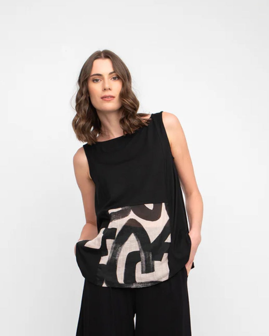 ozai-n-ku-slalom-print-womens-top-ss25-jersey-kings-road-fashions-850014
