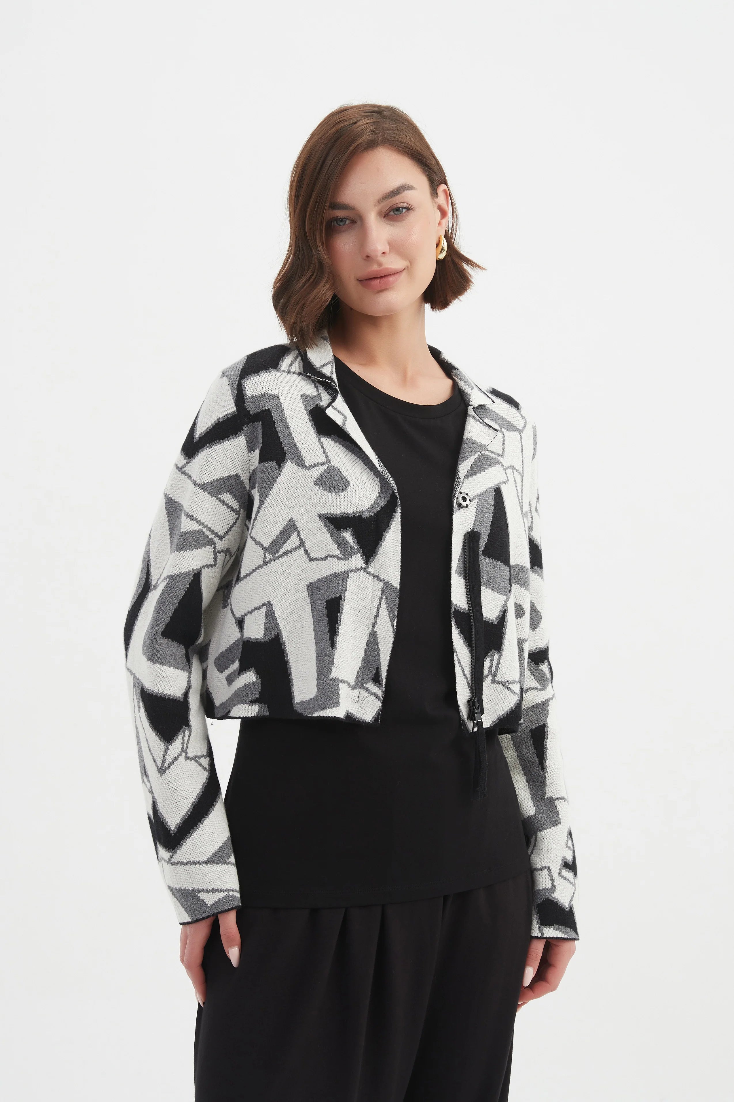 tirelli-womens-letterblock-zip-cardigan-25k3597-white