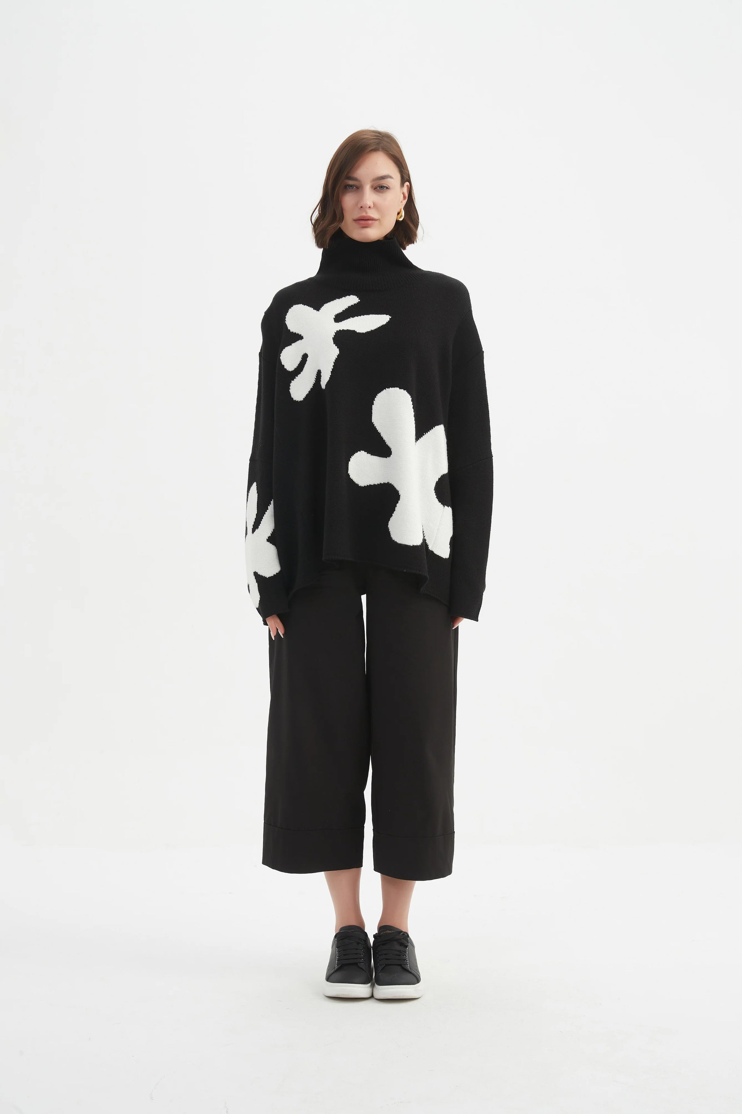 tirelli-womens-splatter-print-knit-25k3592-black-white