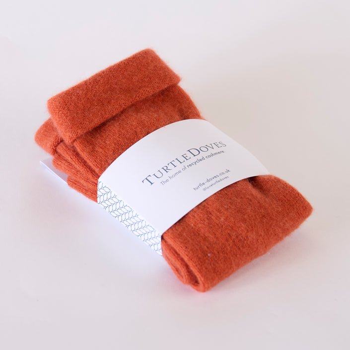 turtle-doves-recycled-cashmere-fingerless-gloves-in-orange