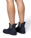 verbenas-rainboots-lua-mate-animal-fur-black-sand-leo
