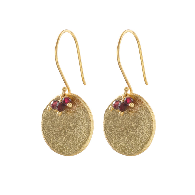 A Beautiful Story - Precious Garnet Gold Earrings