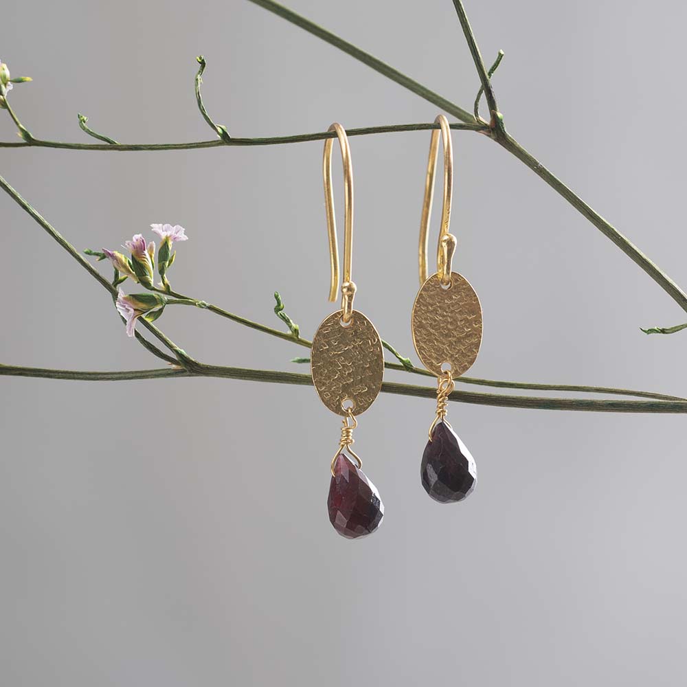 A Beautiful Story - Hopeful Garnet Gold Earrings