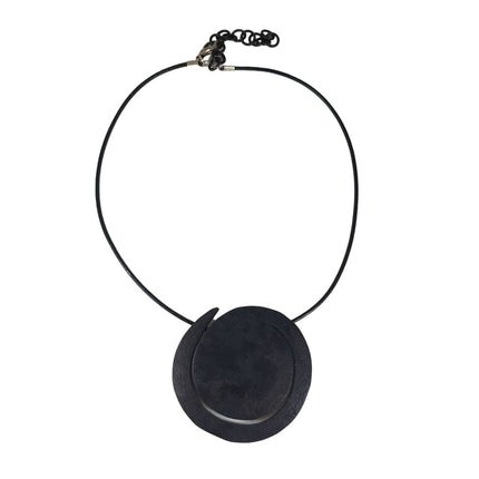 Oana_Millet_Necklace_c132-black-2