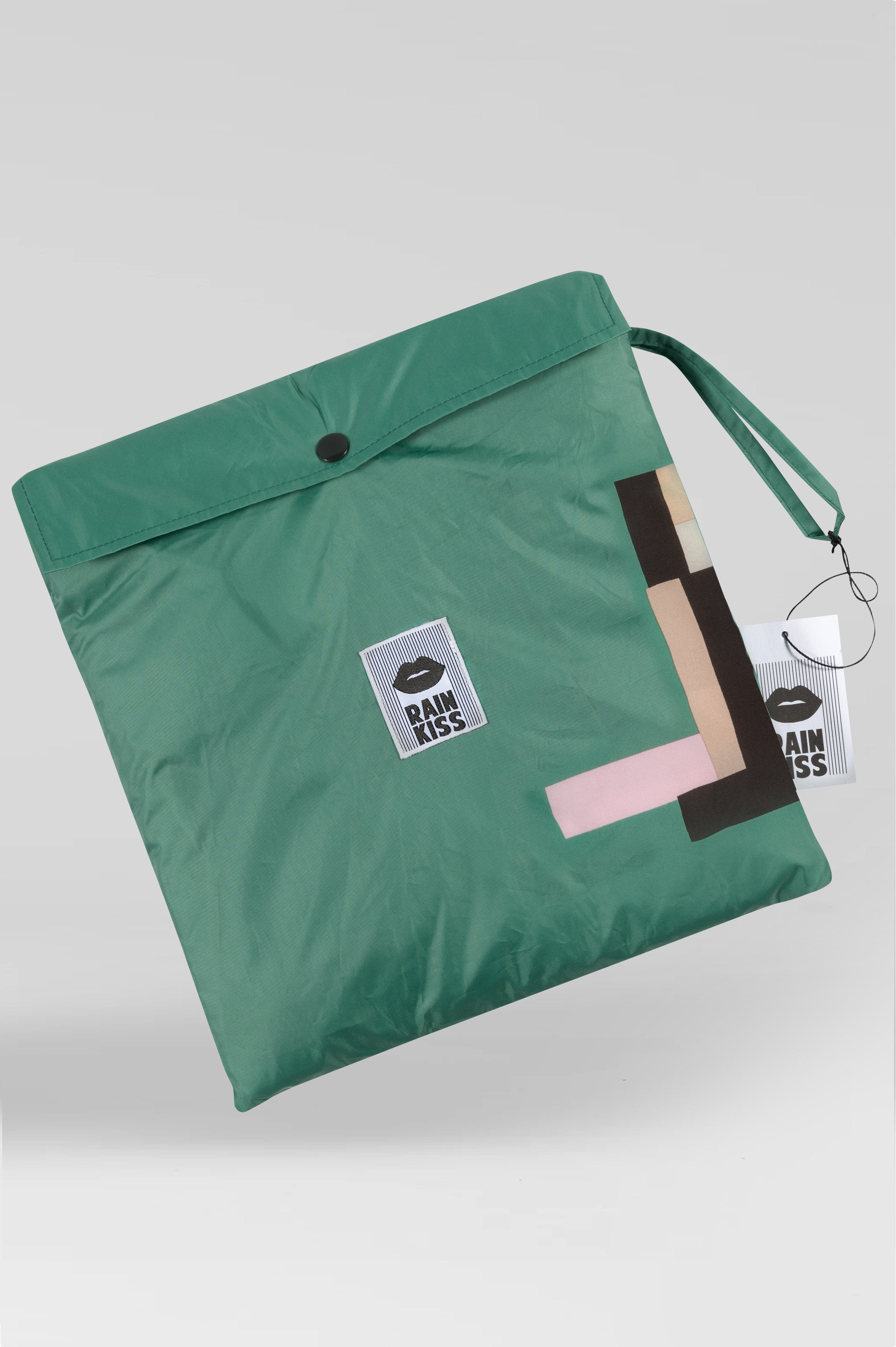 RAINKISS-Poncho-StrayPixel